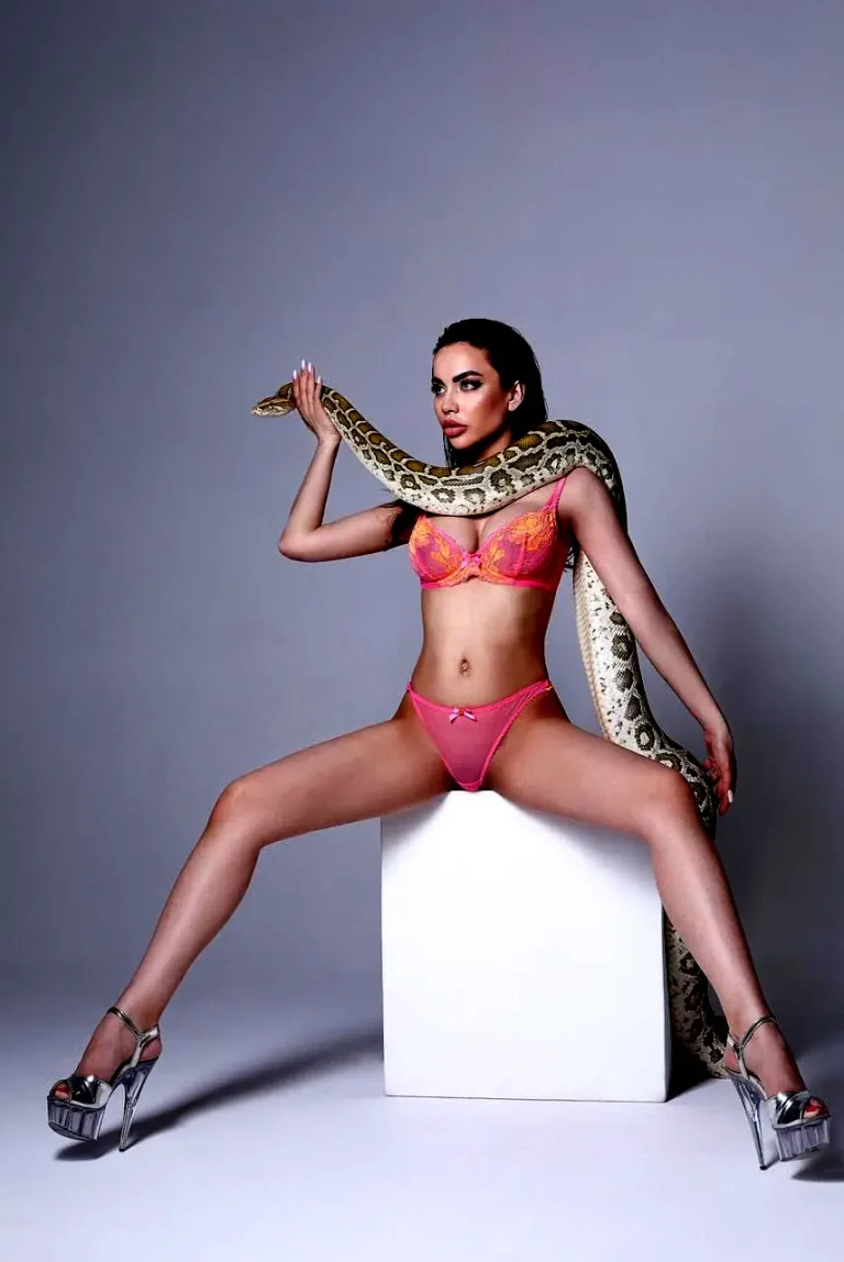 Natalie – 9